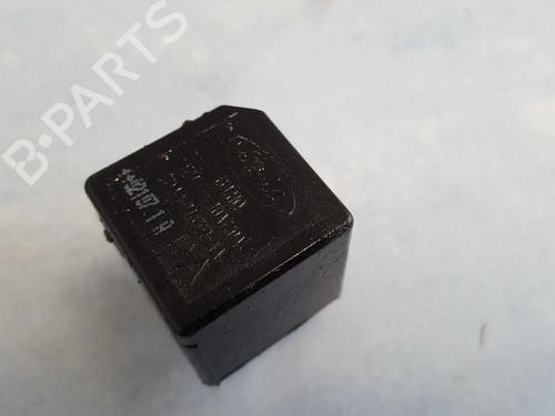 Used Electronic sensor Electronic sensor FORD FOCUS I (DAW, DBW) 1.8 Turbo DI / TDDi (90 hp) 33508819 33508819