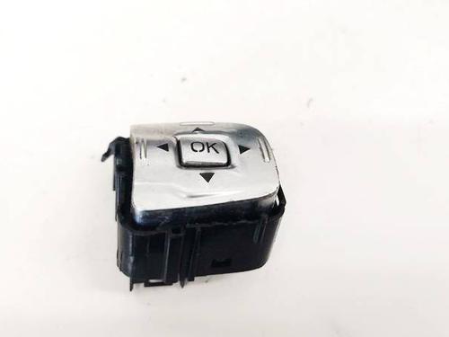 Used Steering wheel controls Steering wheel controls 34820421 34820421