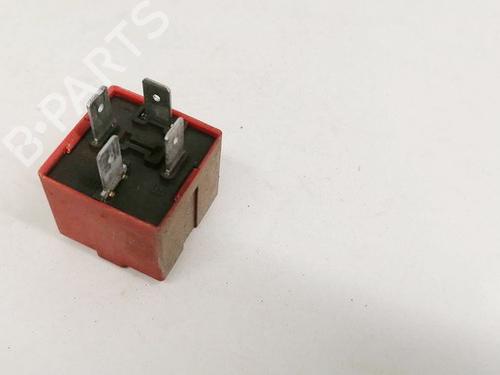 Electronic sensor OPEL VECTRA C (Z02) 2.2 DTI 16V (F69) | BP33083397M84 - Image 2