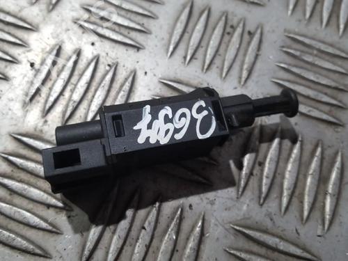 Used Electronic module Electronic module VW GOLF IV (1J1) 1.9 TDI (90 hp) 35694013 35694013