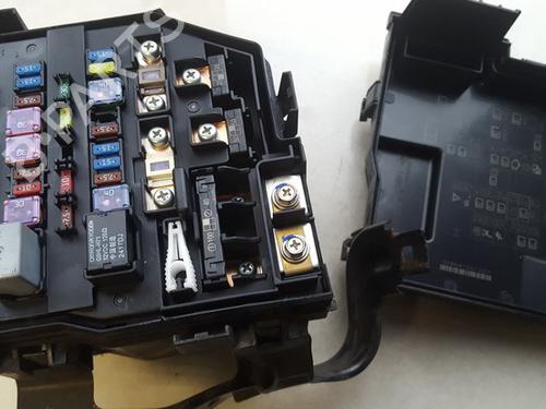 Used Fuse box Fuse box HONDA CR-V III (RE_) 2.2 i-CTDi 4WD (RE6) (140 hp) 33516869 33516869