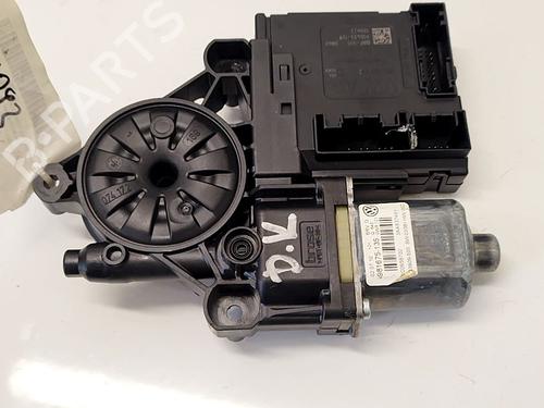 Right front window motor VW PASSAT B7 (362) 1.4 TSI | BP39158786E20 - Image 2