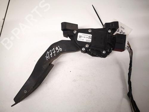 Pedale Pedale OPEL VECTRA C (Z02) 1.9 CDTI (F69) (150 hp) 35440321 35440321