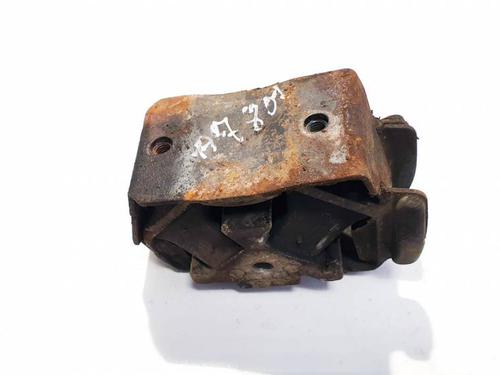 Used Engine mount Engine mount MERCEDES-BENZ VITO Van (W638) 110 D 2.3 (638.074, 638.078) (98 hp) 32933994 32933994