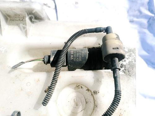 Used Washer pump Washer pump SKODA OCTAVIA II (1Z3) 1.9 TDI (105 hp) 35442575 35442575
