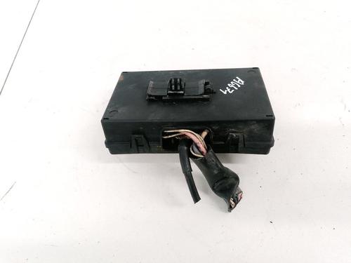 Used Fuse box Fuse box PEUGEOT 407 (6D_) 1.6 HDi 110 (6D9HZC, 6D9HYC) (109 hp) 33088166 33088166