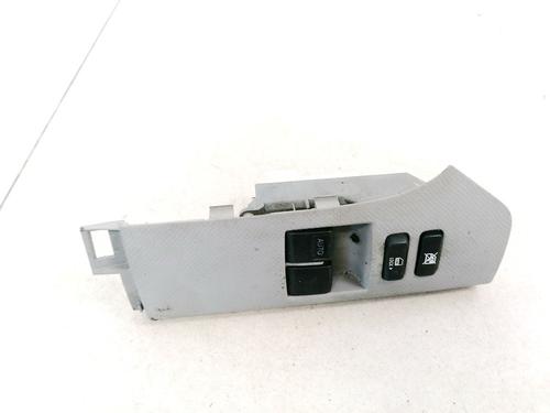 Used Switch Switch TOYOTA YARIS (_P9_) 1.4 D-4D (NLP90_, NLP90R) (90 hp) 32885453 32885453
