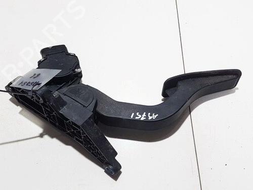 Used Pedal Pedal CHEVROLET LACETTI (J200) 2.0 D (121 hp) 35881816 35881816