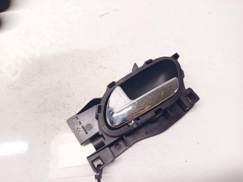 Used Rear left interior door handle Rear left interior door handle PEUGEOT 407 (6D_) 2.0 HDi 135 (6DRHRH, 6DRHRE, 6DRHRG, 6DRHRJ) (136 hp) 34790302 34790302