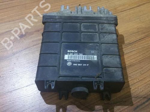 Used Engine control unit (ECU) Engine control unit (ECU) VW GOLF III (1H1) 1.8 (75 hp) 33520334 33520334