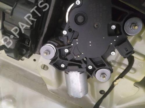 Used Rear wiper motor Rear wiper motor 39040697 39040697
