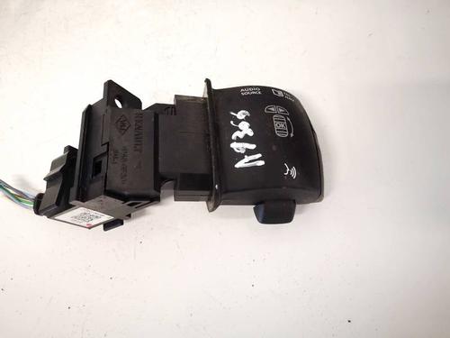 Used Steering wheel controls Steering wheel controls 35253511 35253511