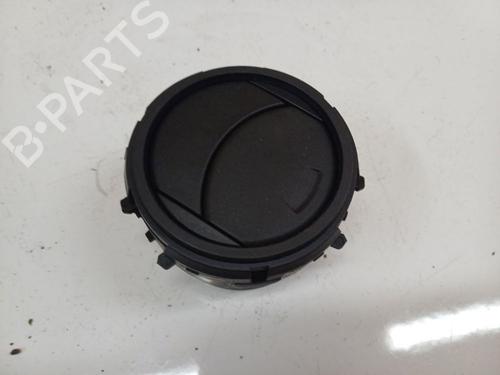 Used Air vent Air vent TOYOTA YARIS (_P9_) 1.4 D-4D (NLP90_, NLP90R) (90 hp) 32553302 32553302