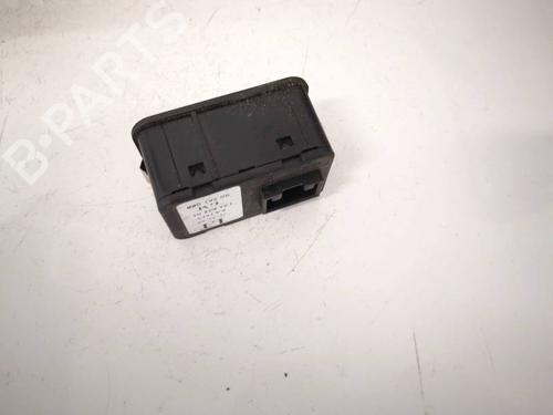 Used Switch Switch RENAULT MEGANE Scenic (JA0/1_) 1.9 dTi (JA0N) (98 hp) 33298986 33298986