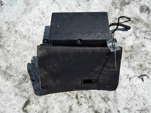 Used Glove box Glove box SAAB 9-5 Estate (YS3E) 1.9 TiD (150 hp) 35272425 35272425