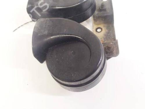 Used Horn Horn SUBARU LEGACY IV (BL) 3.0 R AWD (BLE, B13) (245 hp) 35147999 35147999