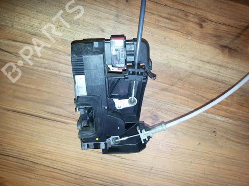front-left-lock-opel-zafira-a-mpv-t98-1999-2000-2001-2002-2003-2004-2005-2006-35708555 main image