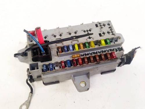 Used Fuse box Fuse box PEUGEOT BOXER Bus (244, Z_) 2.0 HDi (84 hp) 32605904 32605904