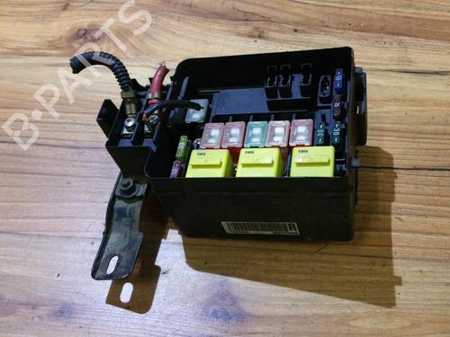 fuse-box-rover-400-ii-hatchback-rt-1995-1996-1997-1998-1999-2000-33479514 main image