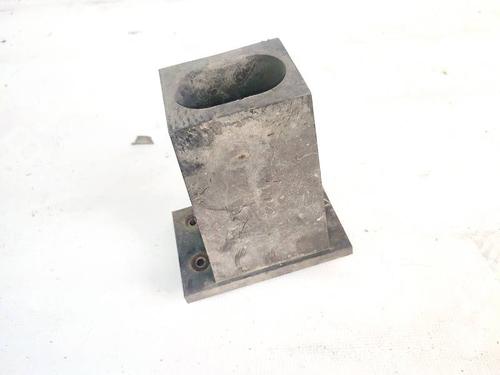 Used Front bumper bracket Front bumper bracket 35072677 35072677