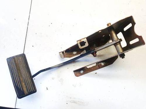 Used Pedal Pedal CHRYSLER VOYAGER / GRAND VOYAGER III (GS_, NS_) 2.4 i (151 hp) 34991120 34991120