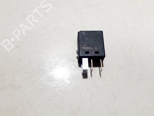 Used Electronic sensor Electronic sensor VOLVO V40 Estate (645) 1.9 DI (115 hp) 33527318 33527318