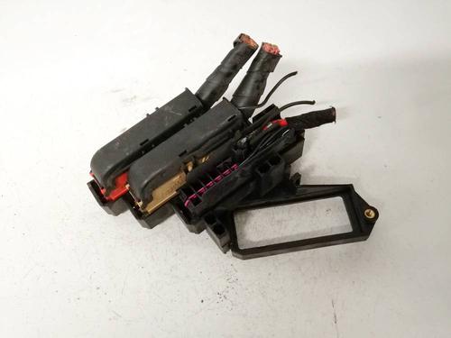 fuse-box-renault-megane-iii-hatchback-bz01_-b3_-2008-32968147 main image