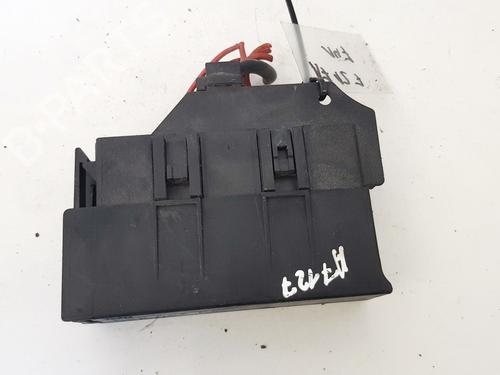 fuse-box-opel-meriva-a-mpv-x03-2003-2004-2005-2006-2007-2008-2009-2010-32878795 main image