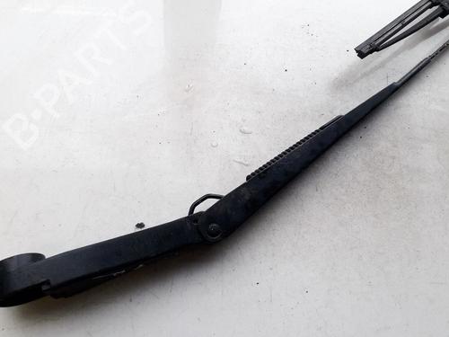 Used Front windshield wiper arm Front windshield wiper arm 33518291 33518291