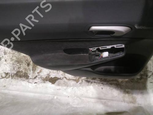 Forra trás esquerda Forra trás esquerda HONDA CIVIC VIII Hatchback (FN, FK) 1.8 (FN1, FK2) (140 hp) 34814266 34814266