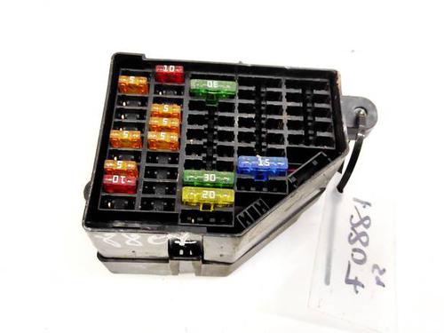 Used Fuse box VW PASSAT B6 (3C2) 2.0 TDI (140 hp) 32932304