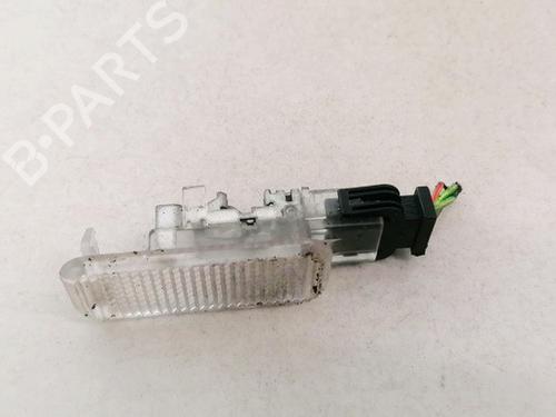 interior-roof-light-audi-a6-c5-4b2-4b4-1997-1998-1999-2000-2001-2002-2003-2004-2005-35591572 main image
