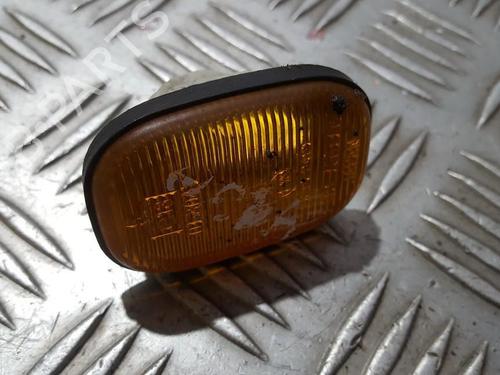 Højre side indikator Højre side indikator TOYOTA AVENSIS VERSO (_M2_) 2.0 D (CLM20_, CLM20R) (116 hp) 35711555 35711555