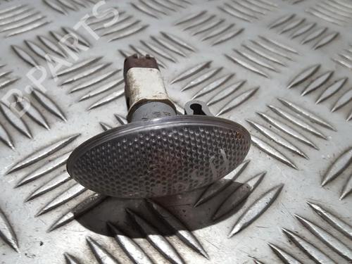 Used Right side indicator Right side indicator PEUGEOT 206 SW (2E/K) 1.4 HDi (68 hp) 35700564 35700564