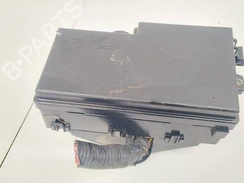 Used Fuse box MAZDA CX-7 (ER) 2.2 MZR-CD AWD (ER10A) (173 hp) 32602576