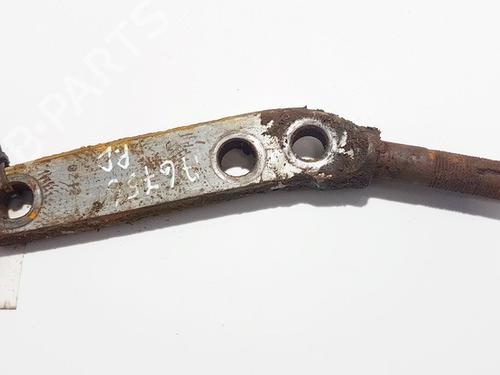 sttte-nissan-primera-hatchback-p12-2002-33090544 main image