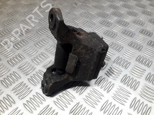 Used Engine mount Engine mount FORD MONDEO II (BAP) 1.8 TD (90 hp) 33499402 33499402