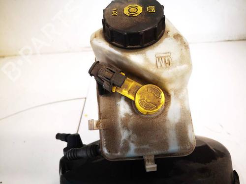 Used Brake fluid reservoir Brake fluid reservoir 34983268 34983268