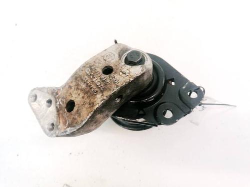 Used Engine mount Engine mount 32918290 32918290