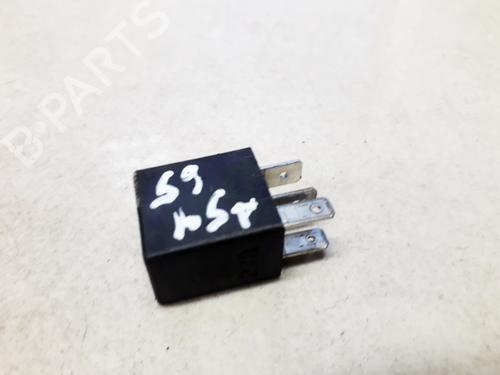 Used Electronic sensor Electronic sensor OPEL ASTRA G Hatchback (T98) 2.0 DI (F08, F48) (82 hp) 33106651 33106651