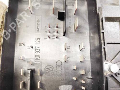 Fuse box VW GOLF PLUS V (5M1, 521) 1.9 TDI | BP32932608E1 - Image 3