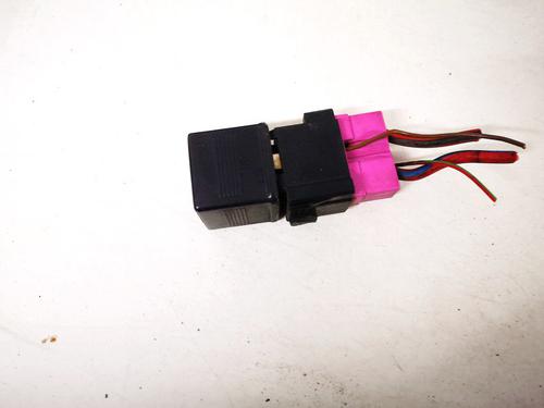 Electronic sensor AUDI 80 B4 Saloon (8C2) 1.9 TDI | BP33087579M84 - Image 2