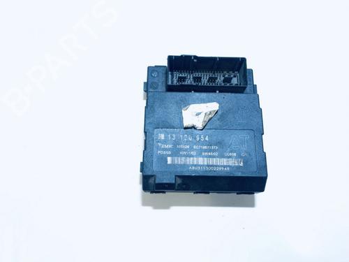 Used Electronic module Electronic module OPEL SIGNUM Hatchback (Z03) 2.2 direct (F48) (155 hp) 35595807 35595807