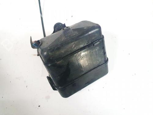 Used Fuse box Fuse box TOYOTA RAV 4 II (_A2_) 2.0 D 4WD (CLA20_, CLA21_, CLA20R, CLA21R) (116 hp) 32895205 32895205