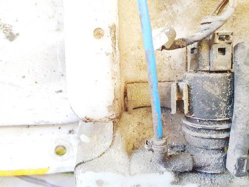 washer-pump-mercedes-benz-cls-c219-2004-2005-2006-2007-2008-2009-2010-2011-35273501 main image