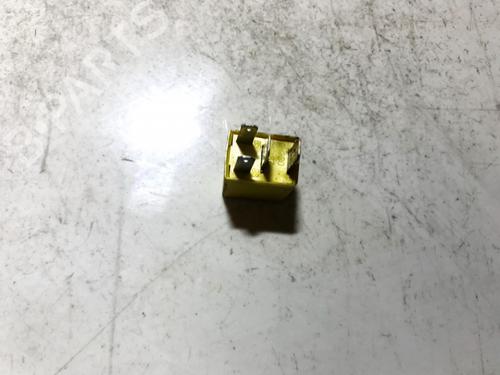 Electronic sensor HYUNDAI ELANTRA III (XD) 2.0 CRDi | BP33515153M84 - Image 2