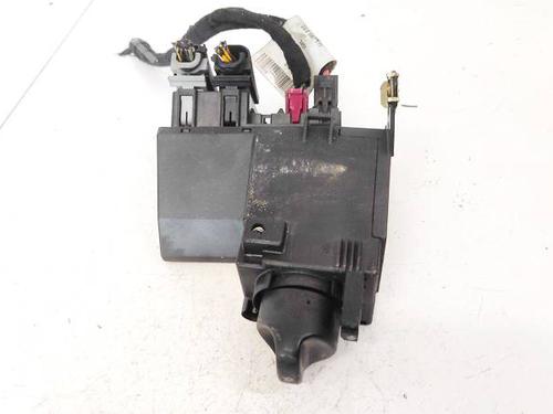 Used Switch Switch MERCEDES-BENZ E-CLASS (W210) E 270 CDI (210.016) (170 hp) 35264730 35264730