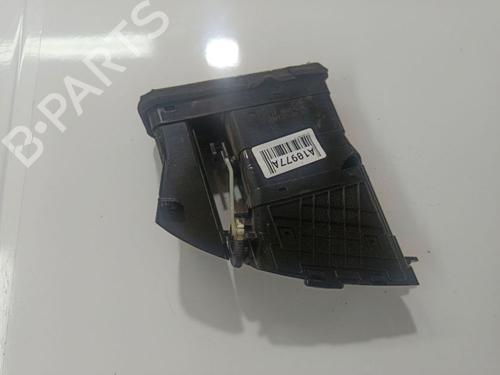 Used Air vent KIA CEE'D Hatchback (ED) 1.6 CRDi 90 (90 hp) 32536507
