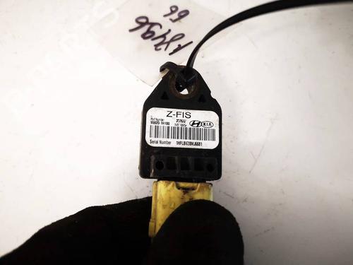 Electronic module KIA CEE'D Hatchback (ED) 1.6 CRDi 115 | BP33098061M83 - Image 2