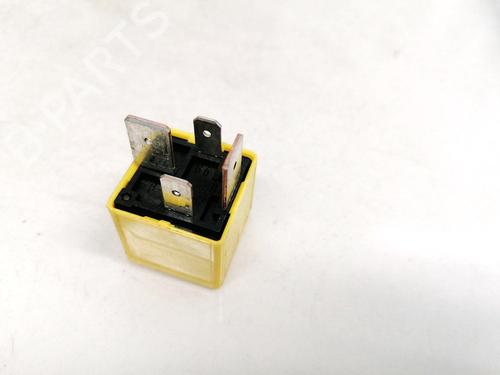 Electronic sensor OPEL SIGNUM Hatchback (Z03) 2.2 DTI (F48) | BP33078957M84 - Image 2